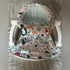 Portable Baby Chair Sit-Me-Up Floor Seat with Developmental Toys